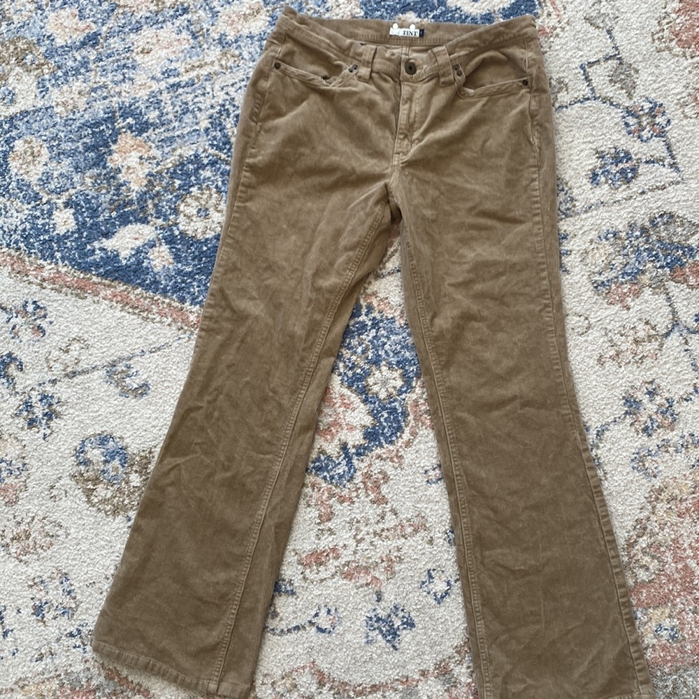 Vintage “Tint” brand corduroy tan pants